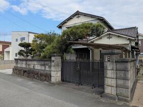 兵庫県高砂市荒井町小松原２丁目