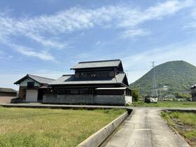 香川県坂出市川津町