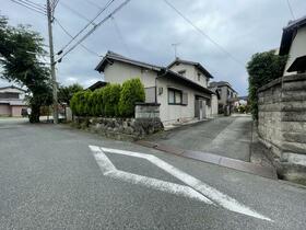 兵庫県高砂市荒井町小松原３丁目