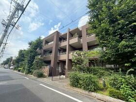 東京都世田谷区東玉川２丁目