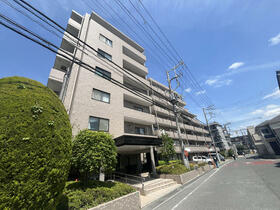 千葉県船橋市本中山３丁目