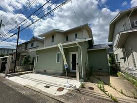 京都府京田辺市花住坂３丁目
