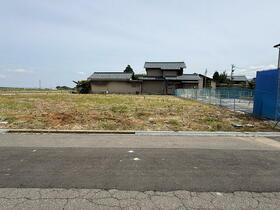 福井県坂井市丸岡町一本田中
