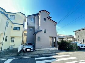 神奈川県茅ヶ崎市西久保