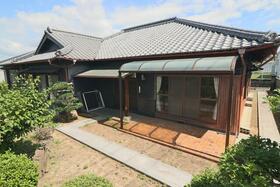 香川県高松市香川町川東上