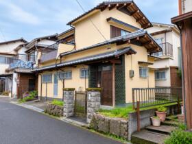 三重県名張市赤目町丈六