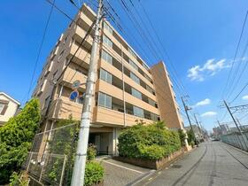 埼玉県川口市戸塚東1丁目