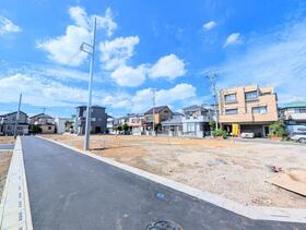 埼玉県三郷市戸ケ崎５丁目
