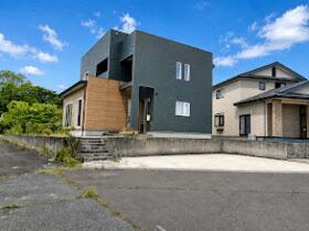 秋田県秋田市新屋田尻沢東町