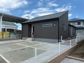 群馬県伊勢崎市茂呂町２丁目