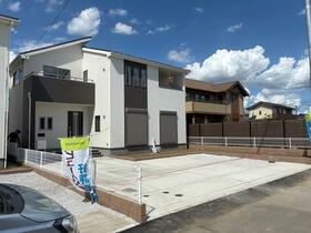 群馬県伊勢崎市茂呂町２丁目