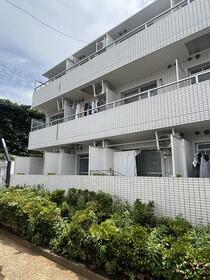 グローリア初穂新宿?