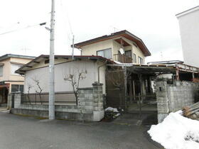 山形県山形市南館３丁目