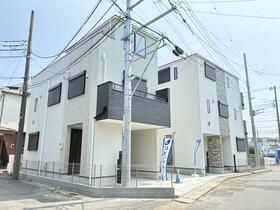 神奈川県川崎市高津区明津