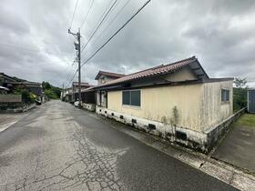 石川県金沢市山王町１丁目