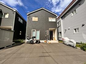 北海道札幌市白石区菊水元町七条１丁目