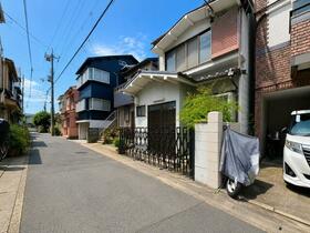 京都府京都市右京区嵯峨苅分町