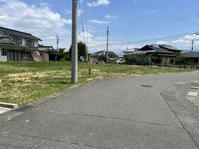 長野県長野市三本柳東３丁目