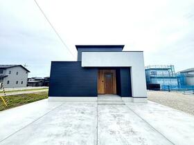 石川県白山市柴木町