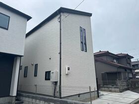 埼玉県入間市鍵山３丁目