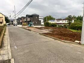 神奈川県秦野市平沢