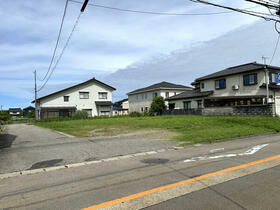 富山県氷見市窪