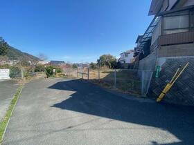 福岡県北九州市小倉南区若園２丁目