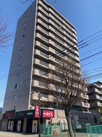 北海道札幌市白石区東札幌三条２丁目