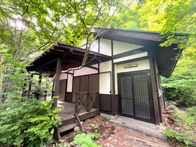 山梨県北杜市大泉町谷戸