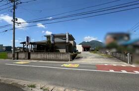 福岡県北九州市小倉南区上石田3丁目