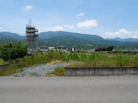山梨県南アルプス市宮沢