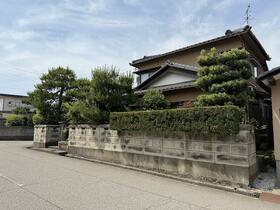 石川県金沢市しじま台２丁目