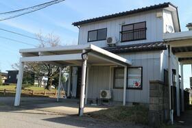 富山県砺波市栄町