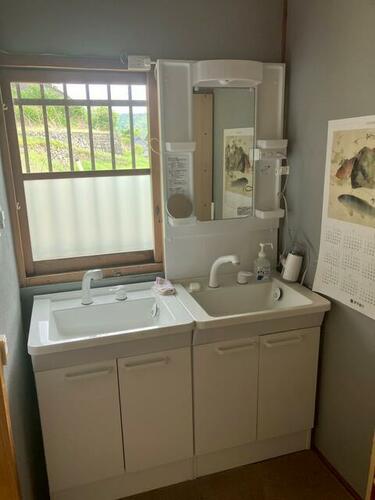 detached 香川県仲多度郡まんのう町中通
