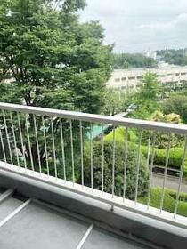 左近山団地２街区１９号棟