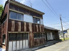 富山県高岡市清水町２丁目