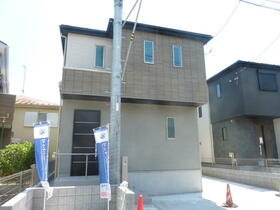 神奈川県秦野市曽屋１丁目