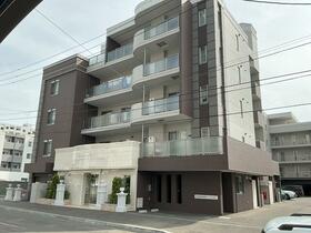 北海道札幌市白石区菊水三条５丁目