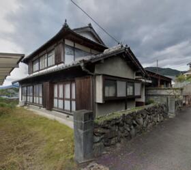 徳島県美馬市脇町大字猪尻字西ノ久保
