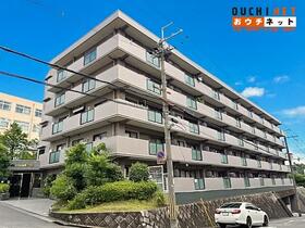 大阪府高槻市松が丘１丁目