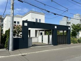 北海道札幌市中央区南九条西１８丁目