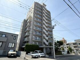 北海道札幌市中央区南十五条西１３丁目