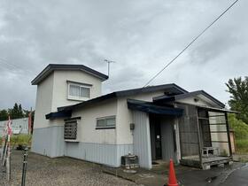 青森県五所川原市大字長富字鎧石