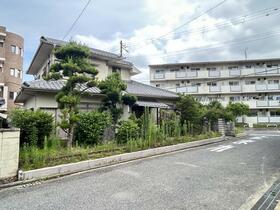 大阪府岸和田市小松里町