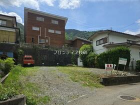 山梨県南都留郡西桂町倉見