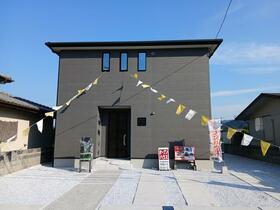 福岡県北九州市小倉南区中曽根６丁目