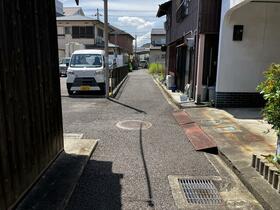 香川県綾歌郡宇多津町−