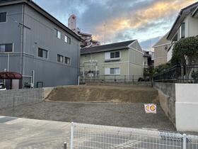 福島県郡山市菜根１丁目