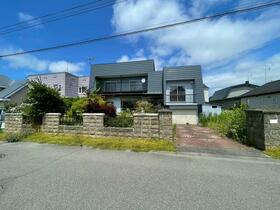 北海道恵庭市白樺町３丁目