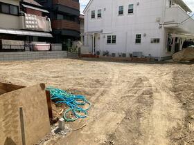 千葉県市川市新井１丁目
